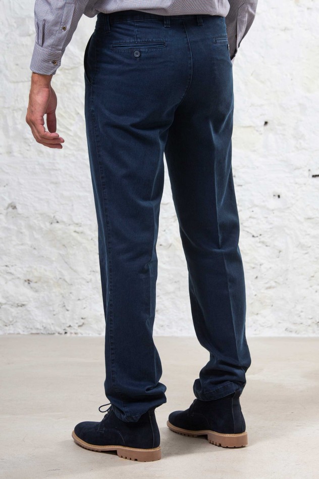 Pantalón chino denim Tencel azul oscuro