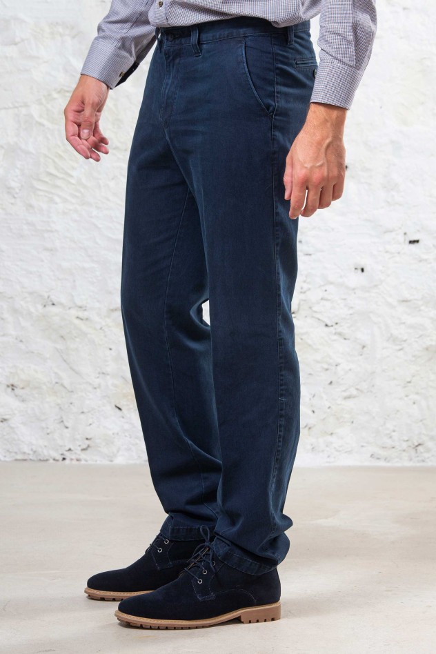 Pantalón chino denim Tencel azul oscuro