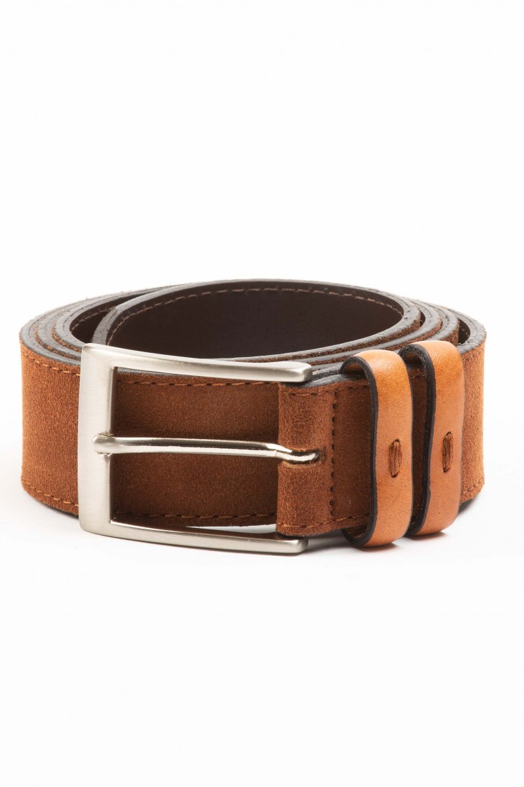 Cinturón de serraje con pasadores combinados