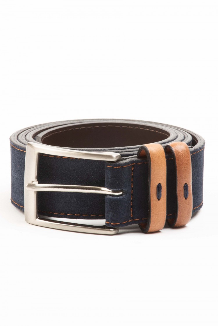 Cinturón de serraje con pasadores combinados