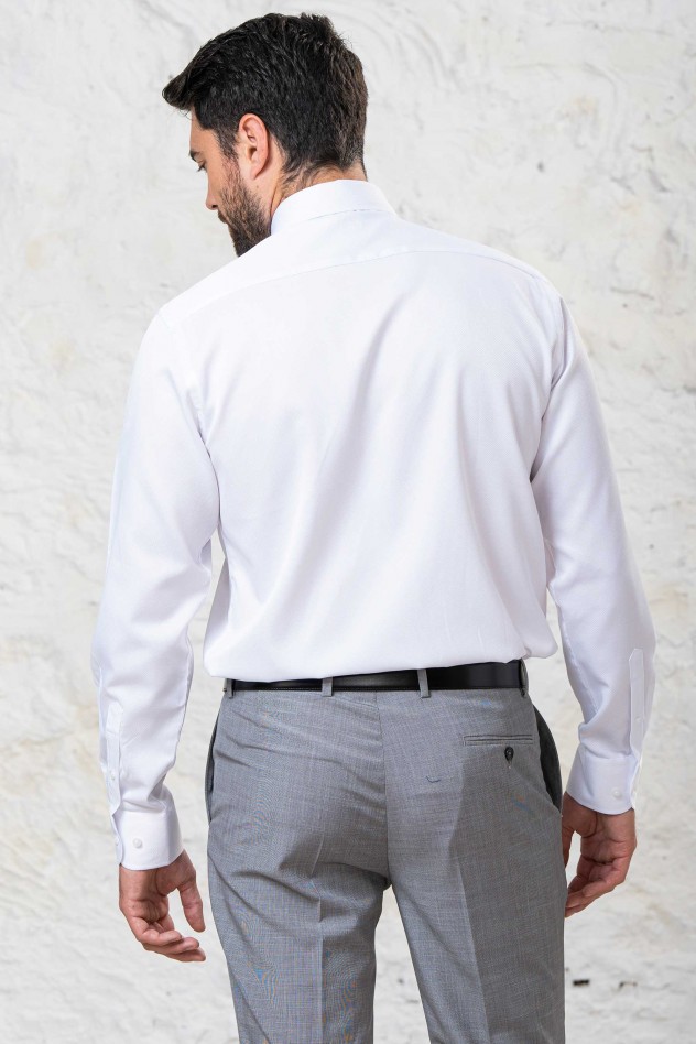 Camisa de vestir semientallada de...