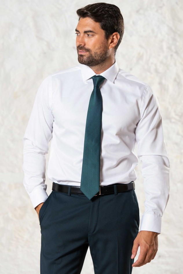 Camisa de vestir entallada de estructura