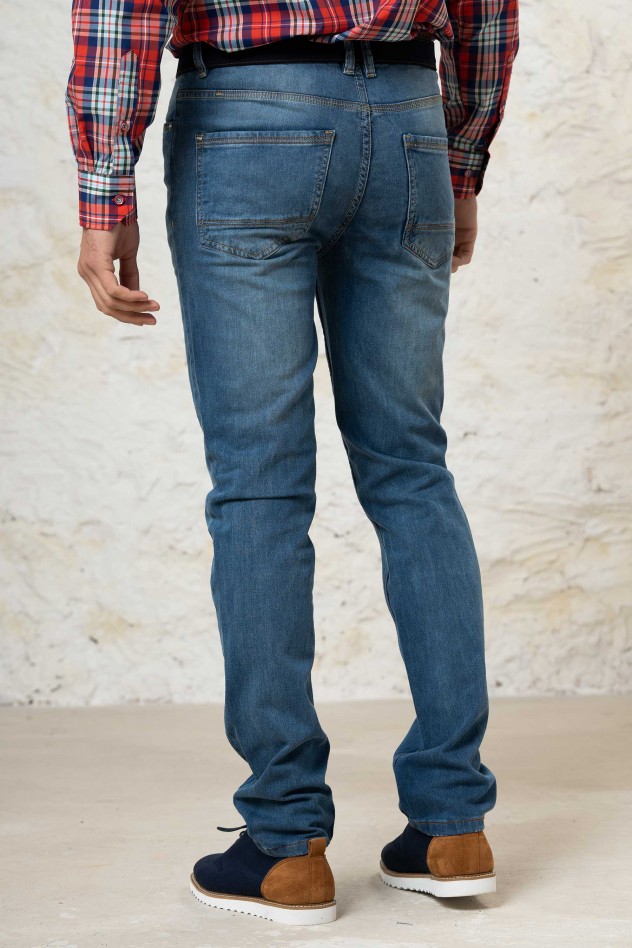 Jeans Slim Fit confort elásticos