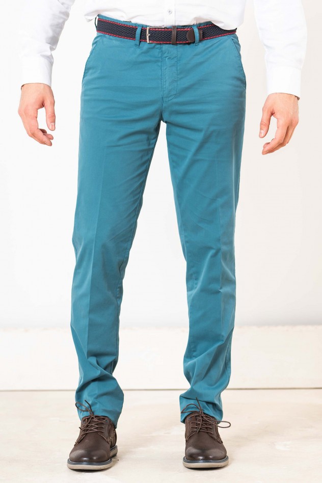 Pantalón chino elástico Regular Fit