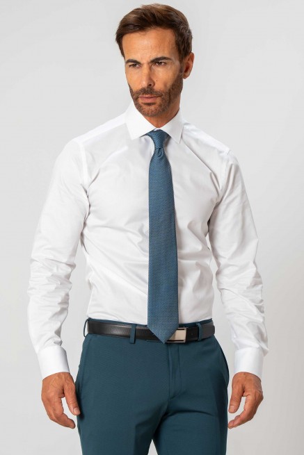 Camisa de vestir entallada...