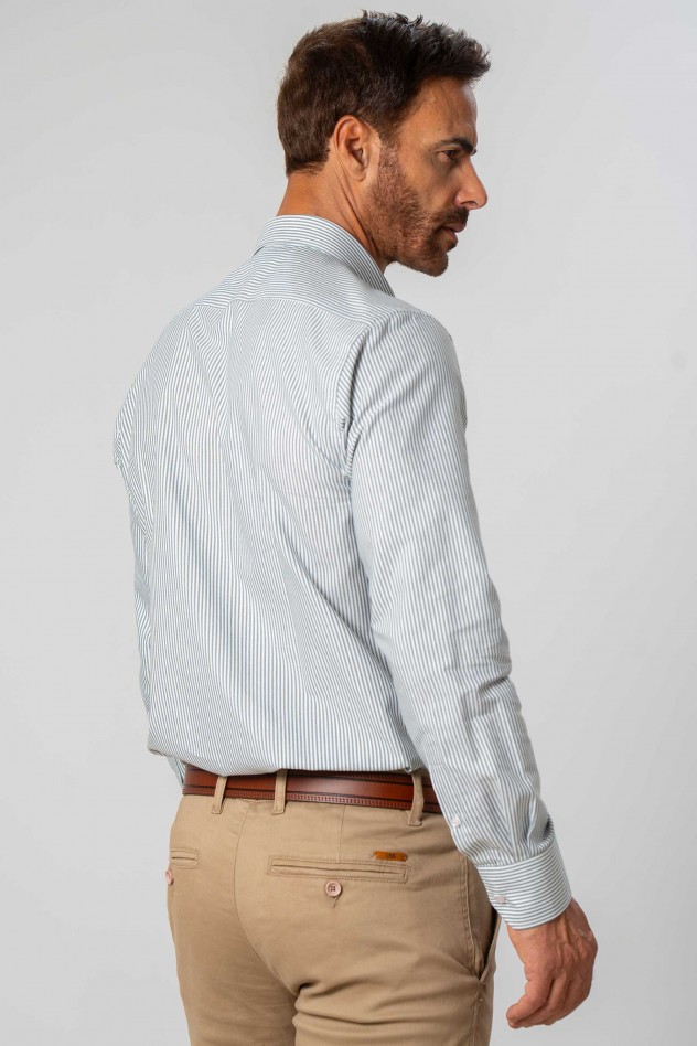 Camisa semientallada listas...