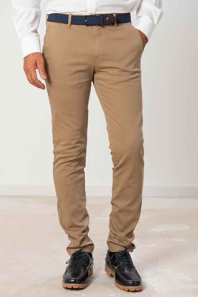 Pantalón chino elástico algodón con cinturón