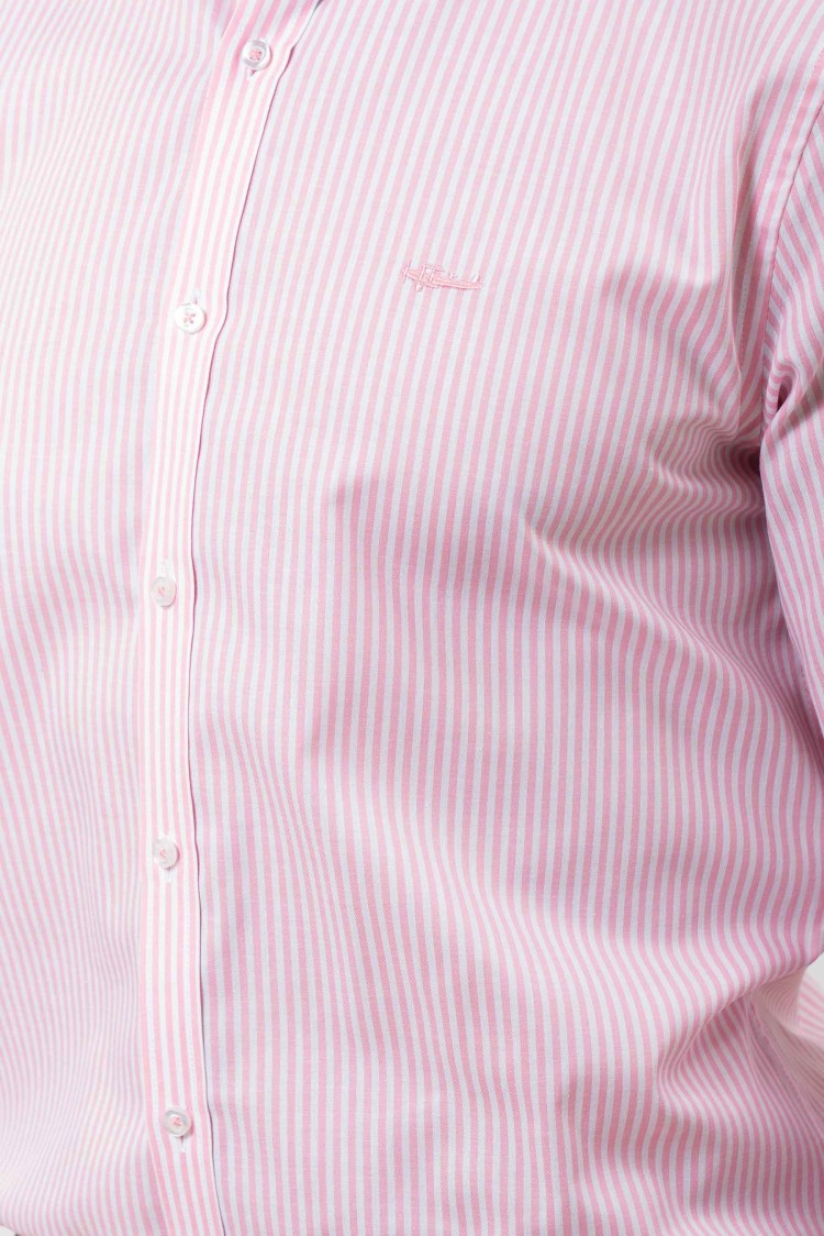 Camisa semientallada listas verticales