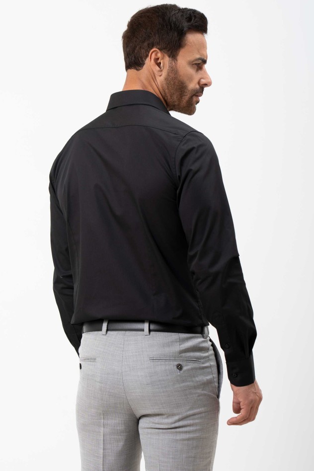 Camisa de vestir entallada popelín...