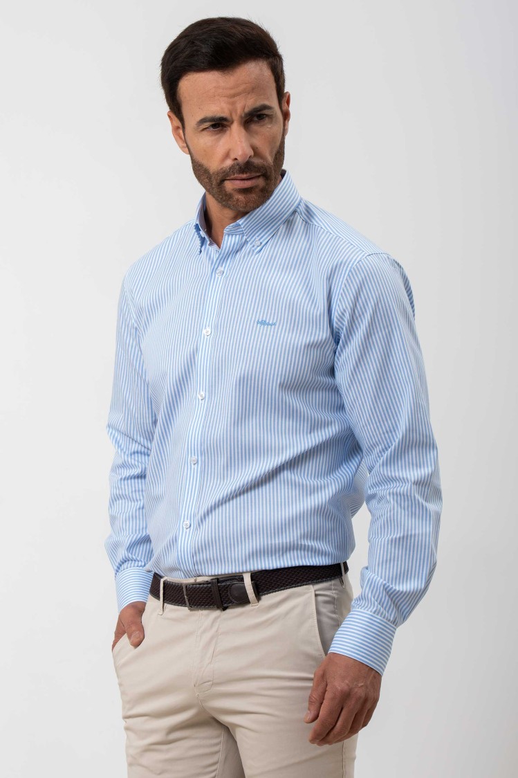 Camisa semientallada listas verticales