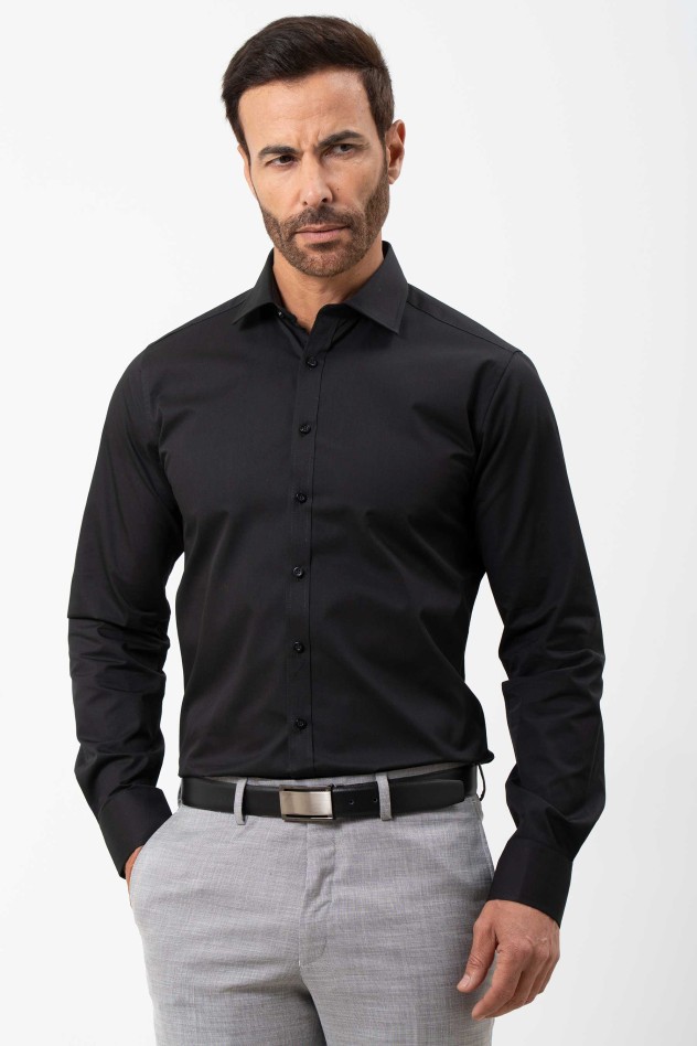 Camisa de vestir entallada popelín...