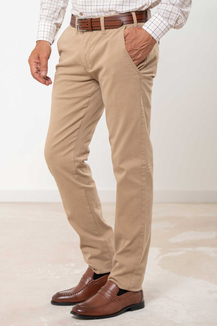 Pantalón chino elástico Slim Fit