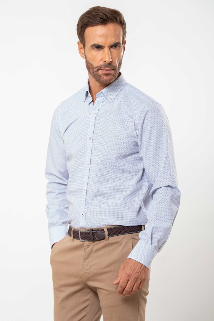 Camisa semientallada estampado cuadrado pequeño