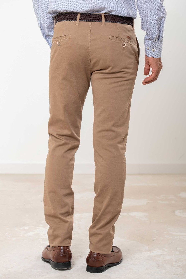 Pantalón chino elástico algodón con cinturón