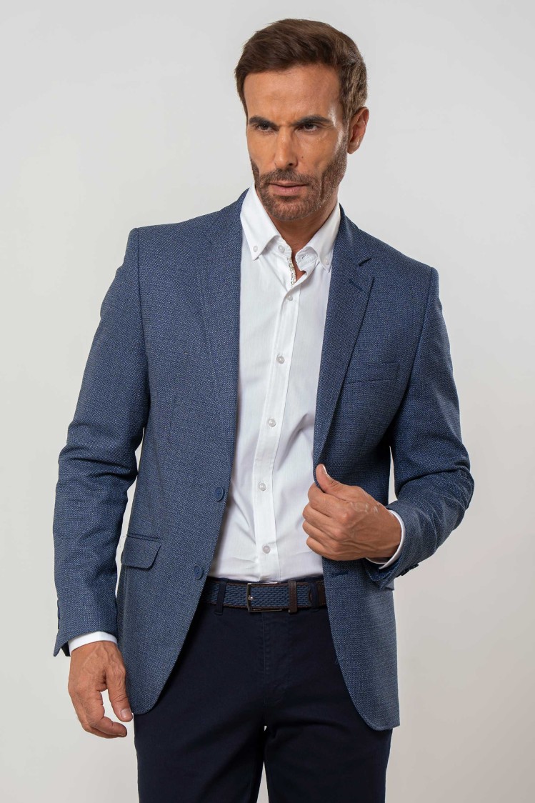 Americana estructura con coderas