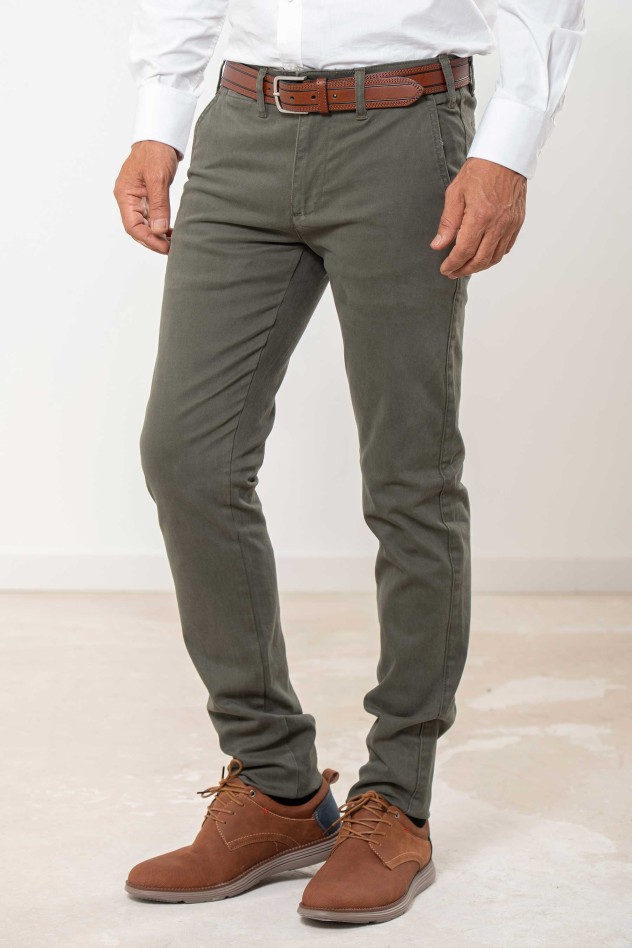 Pantalón chino elástico Slim Fit