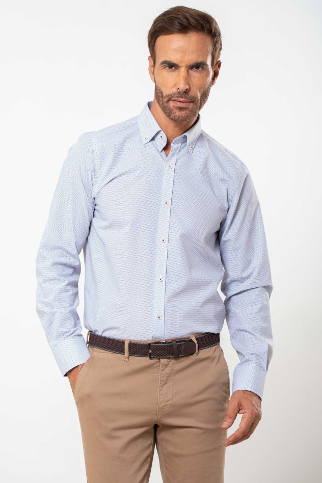 Camisa semientallada estampado...