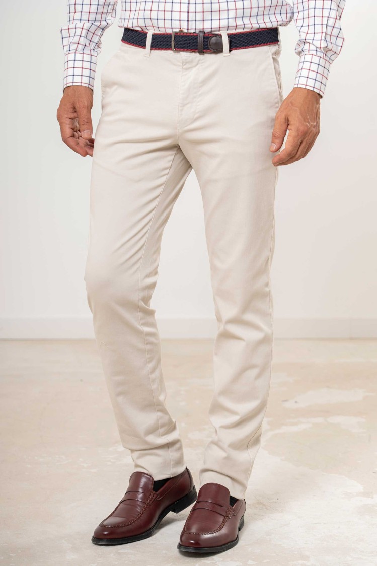 Pantalón chino elástico algodón con cinturón