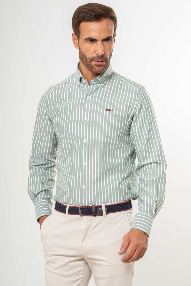 Camisa semientallada listas verticales