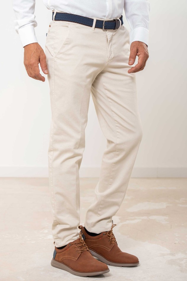 Pantalón chino elástico algodón...