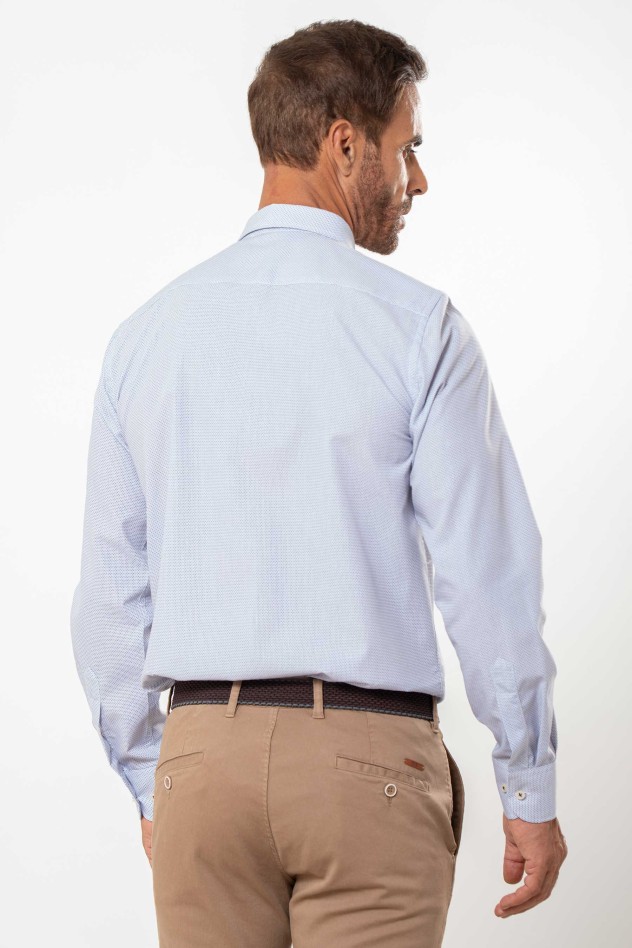 Camisa semientallada estampado...