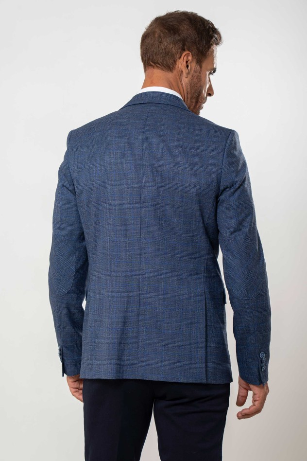 Americana cuadrícula con coderas