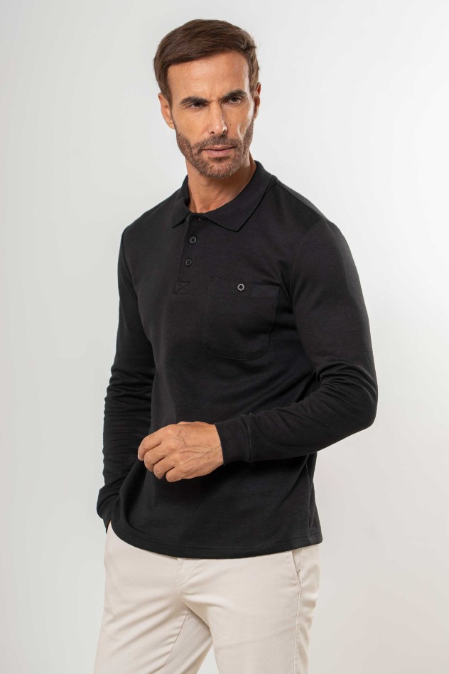 Polo liso con bolsillo