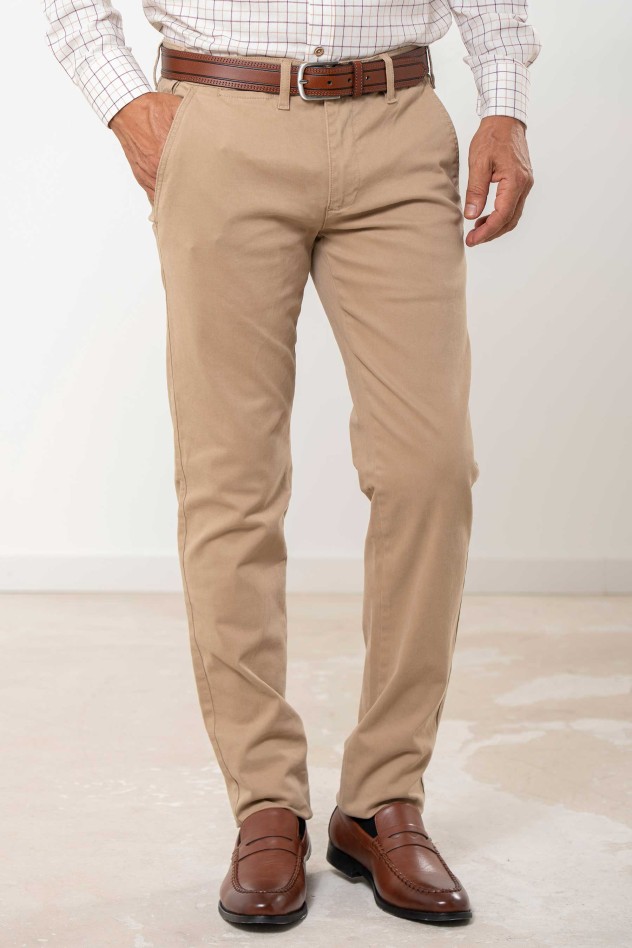 Pantalón chino elástico Slim Fit