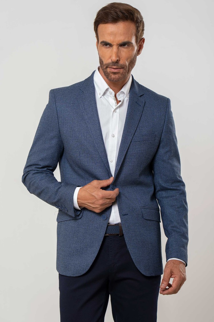 Americana estructura con coderas