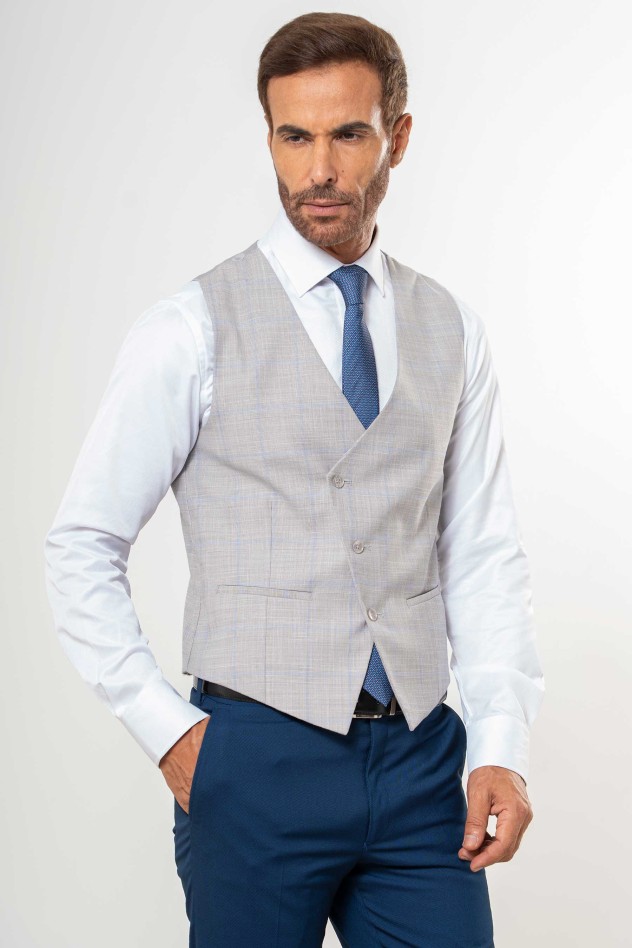 Chaleco cruzado cuadro discreto gris