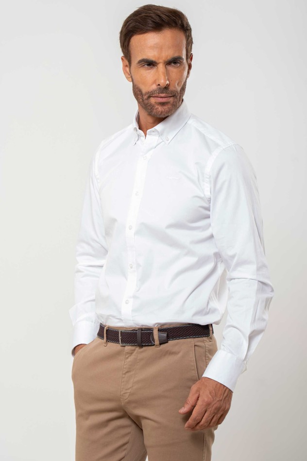 Camisa semientallada lisa algodón