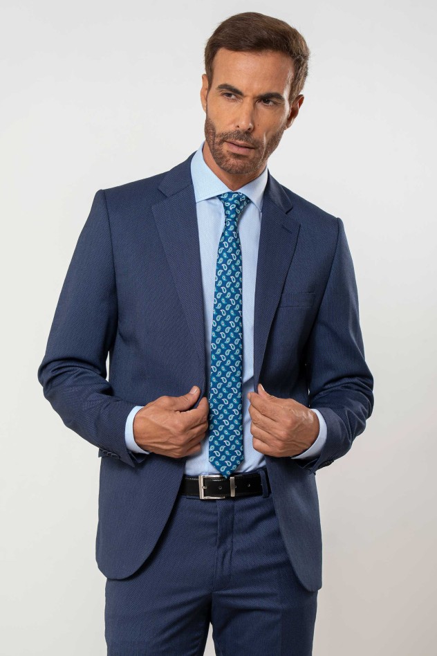 Traje elástico microestructura...